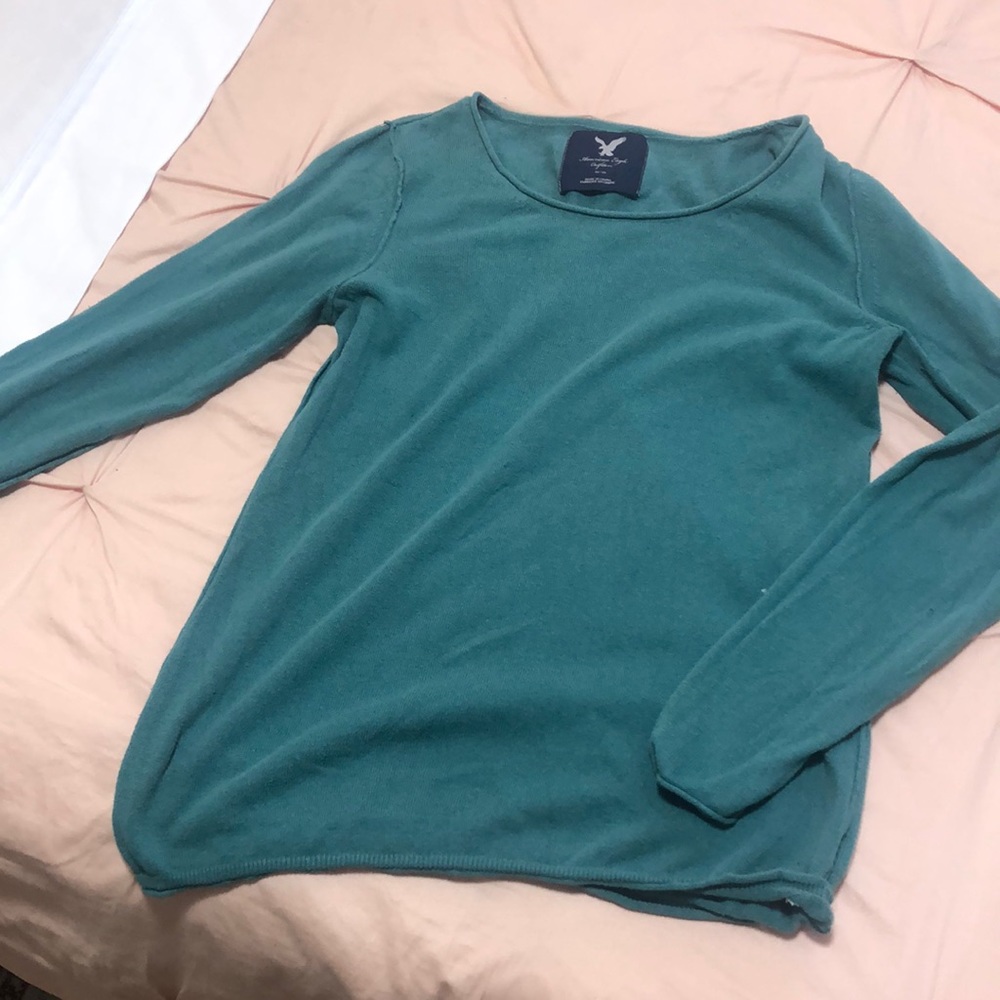American eagle sweater